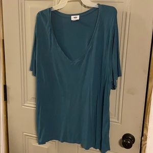 Old Navy vneck top